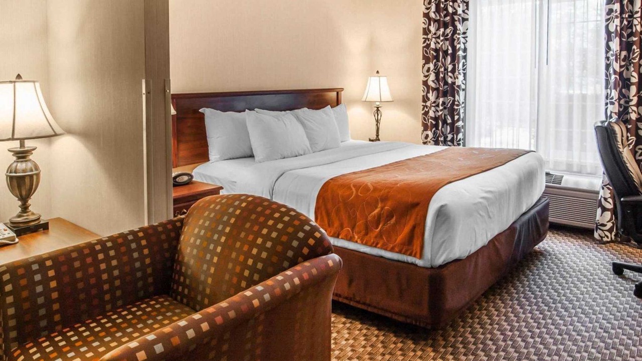 Photo of Bedroom in Corvallis