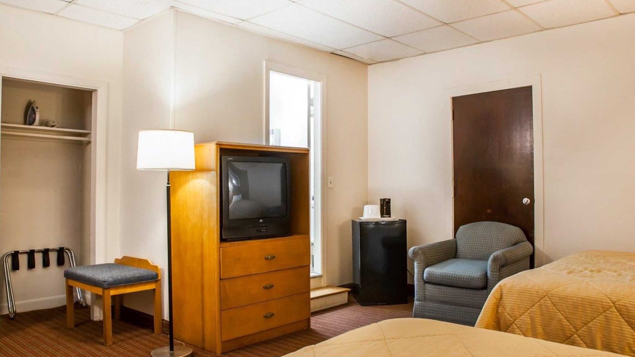 Photo of Others in Middletown