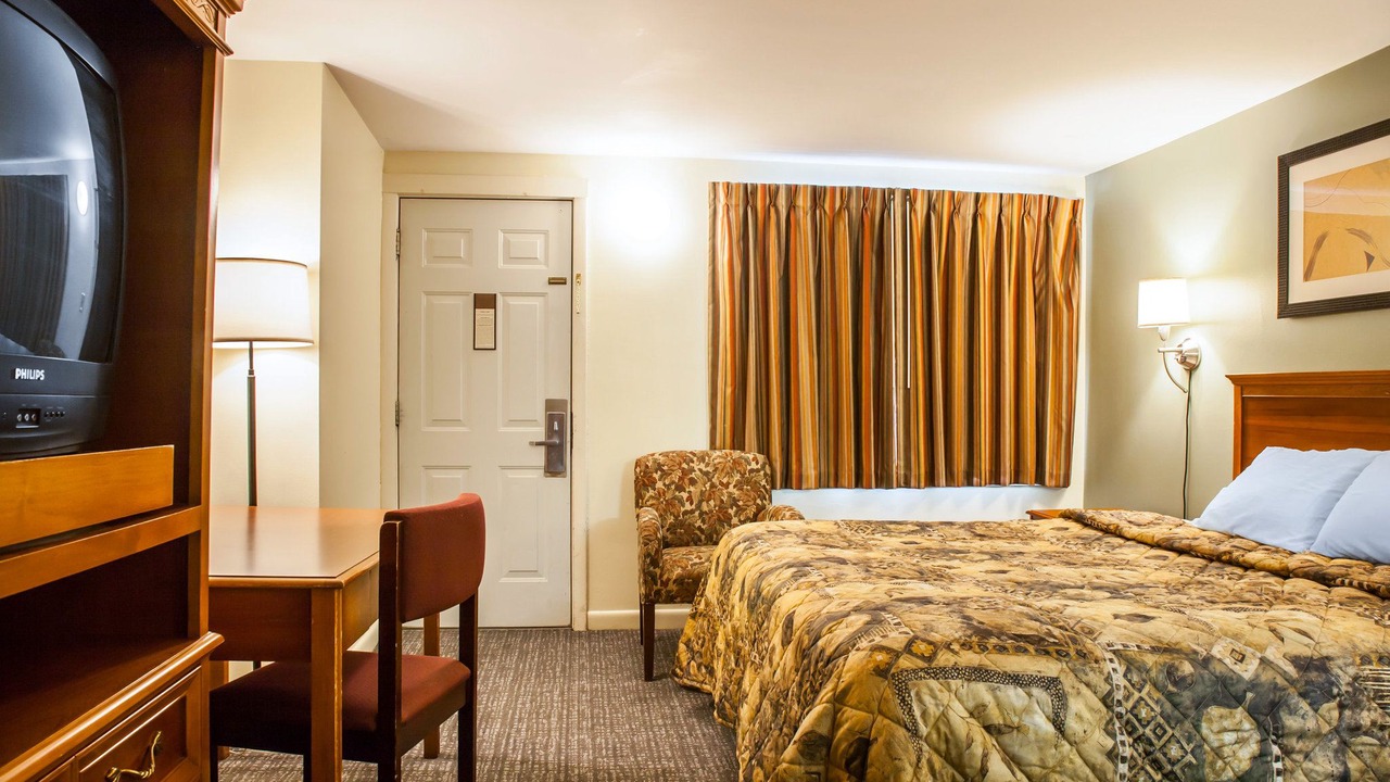 Photo of Bedroom in Middletown