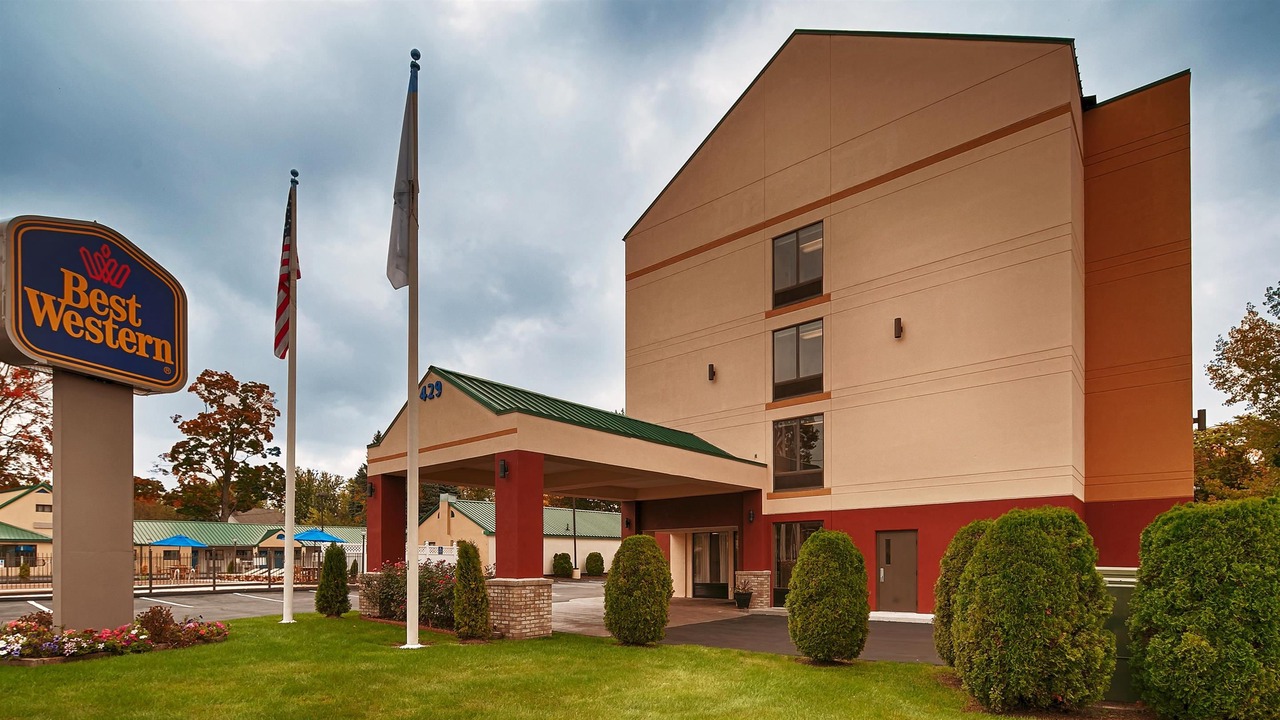 Photo of Buildings in West Springfield