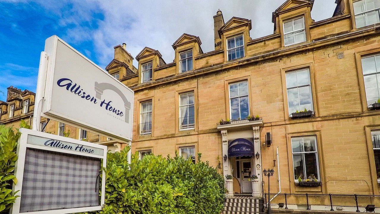 Photo of Buildings in Newington