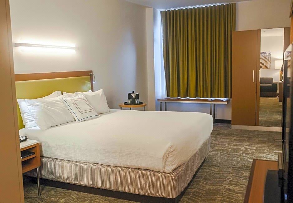 Photo of Bedroom in Mount Adams