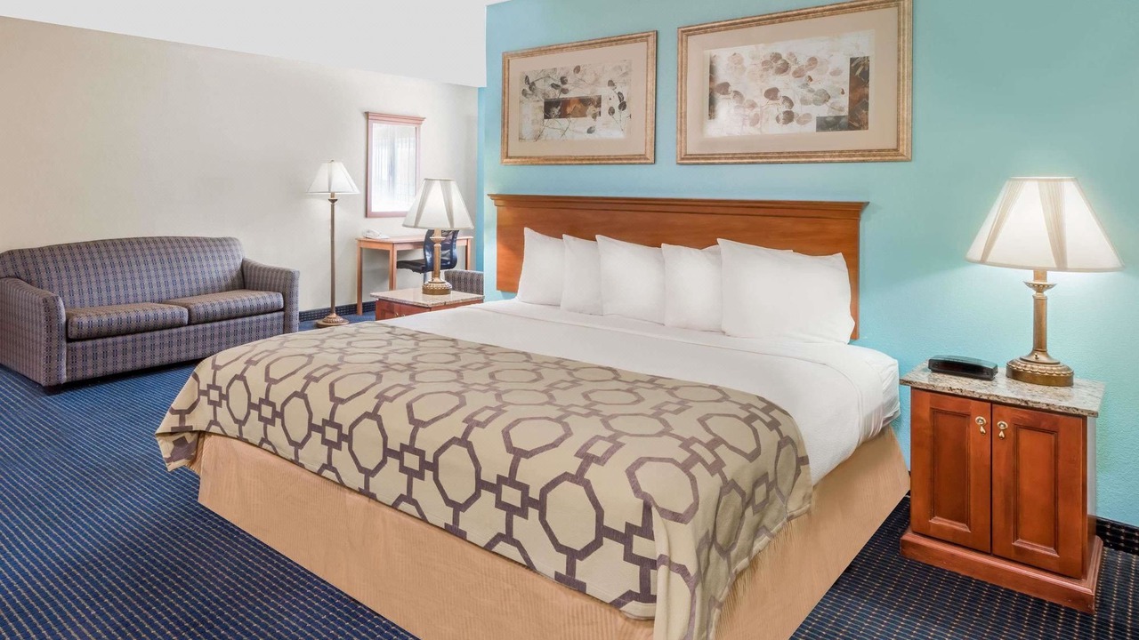 Photo of Bedroom in Warrenton