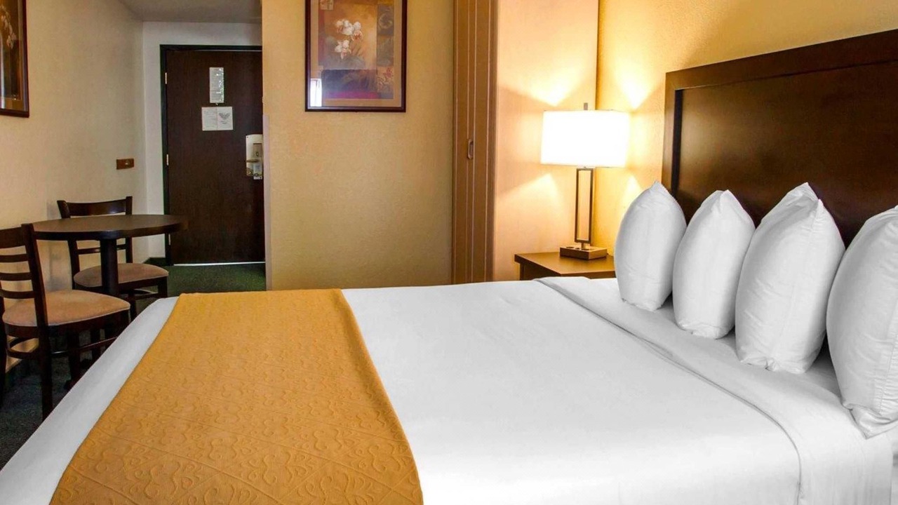 Photo of Bedroom in Springfield