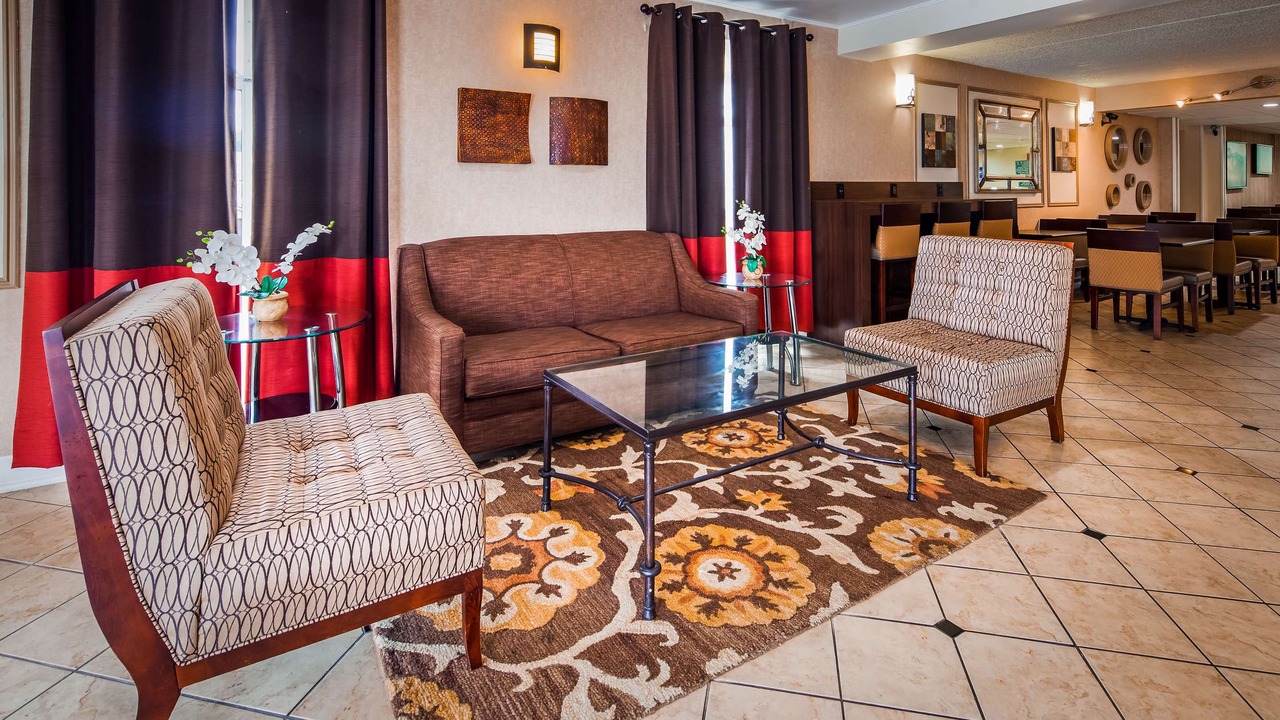 Photo of Livingroom in Hazlet