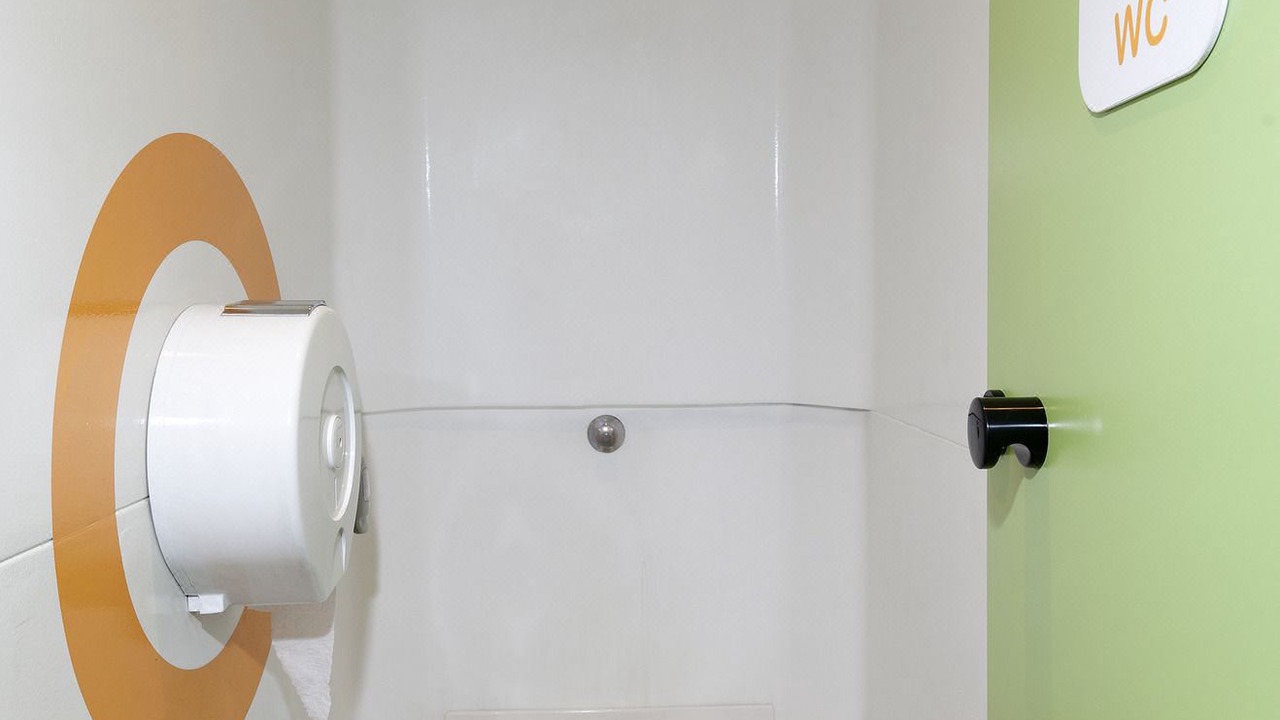 Photo of Bathroom in Nemours