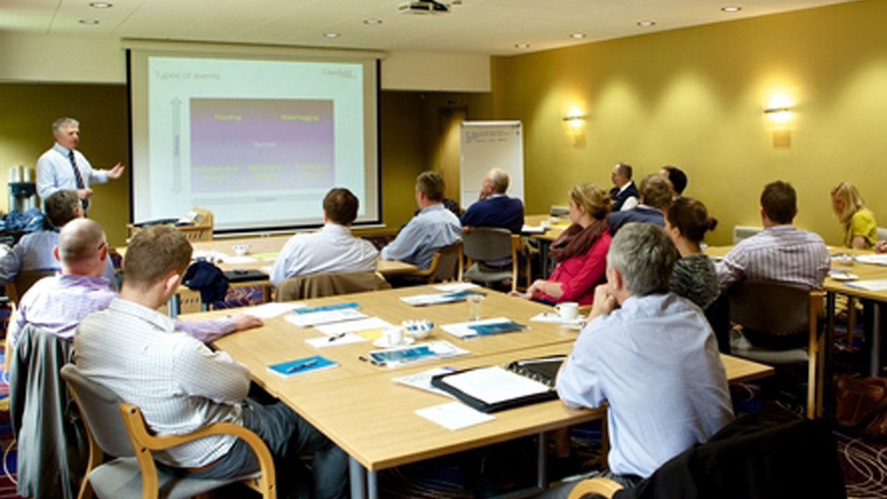 Photo of Livingroom in Cranfield