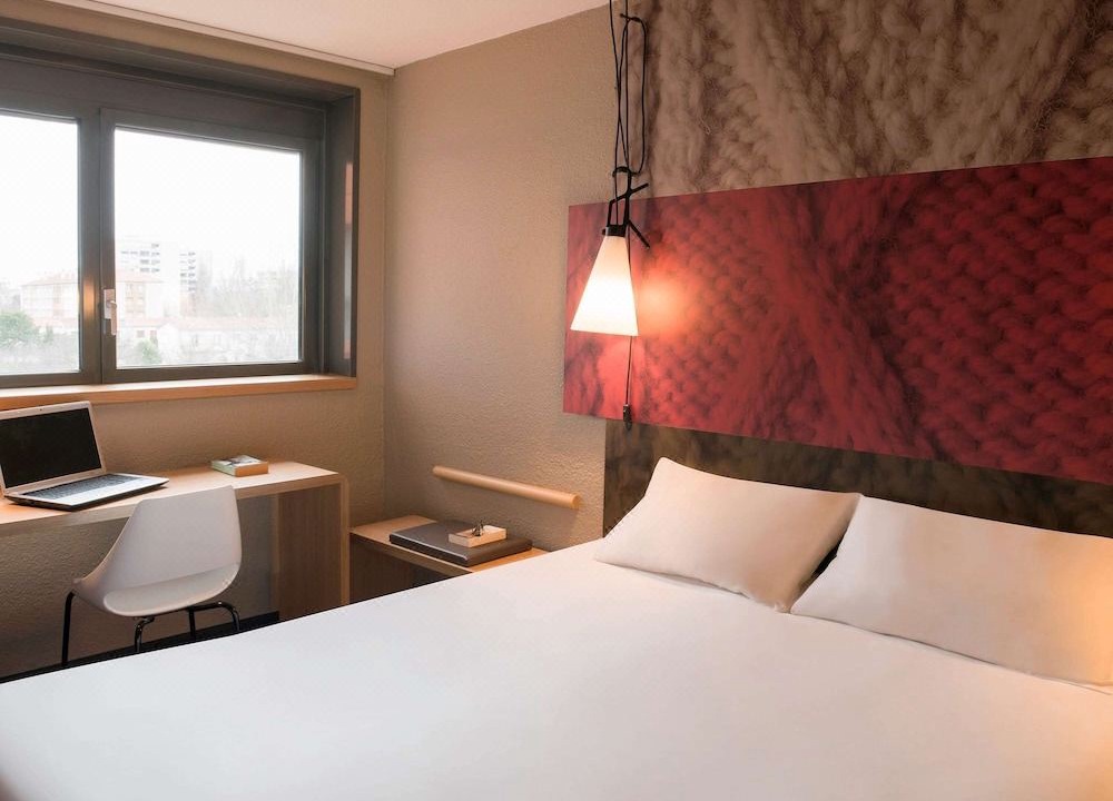 Photo of Bedroom in Valence