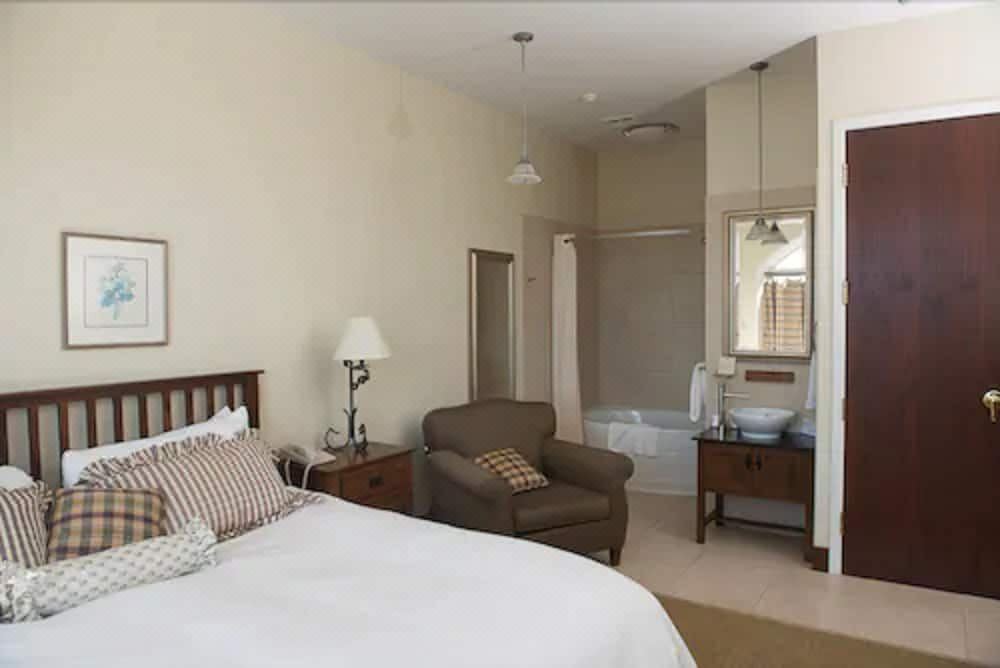 Photo of Bedroom in Ashfield-Colborne-Wawanosh