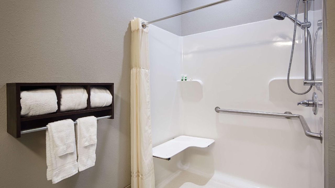 Photo of Bathroom in Vinton