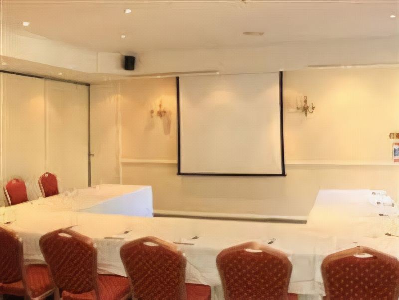 Photo of Bedroom in Hindhead