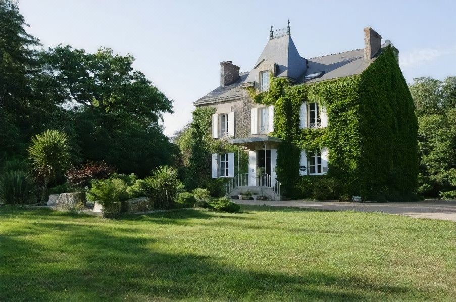 Photo of Buildings in Nivillac