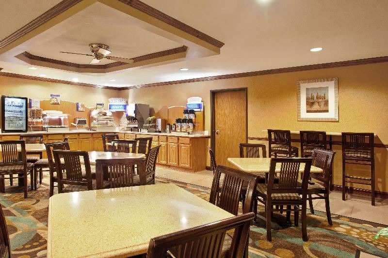 Photo of Livingroom in Tuscola
