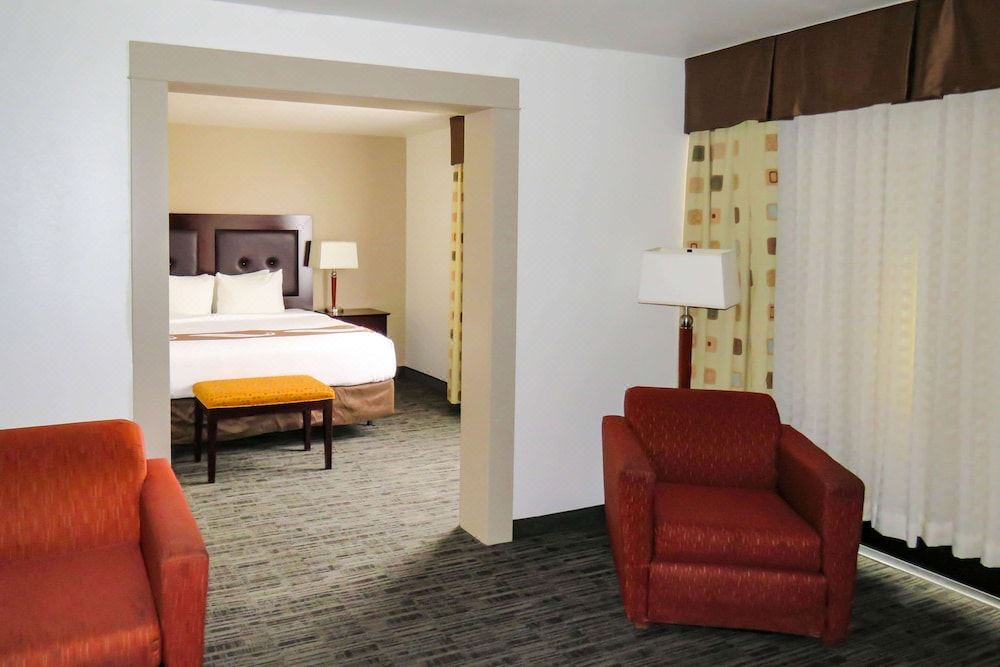 Photo of Livingroom in Silver Lake