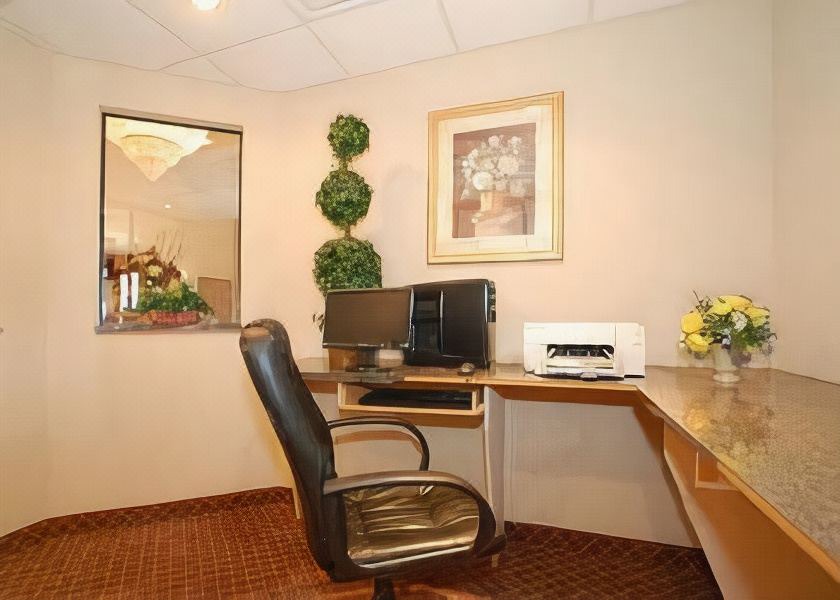 Photo of Livingroom in South Tulsa