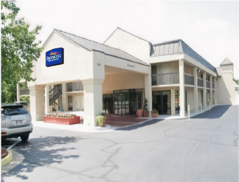 Photo of Buildings in Griffin