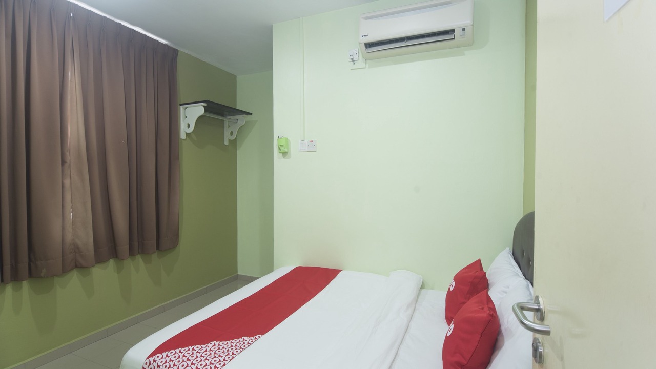 Photo of Bedroom in Teluk Intan