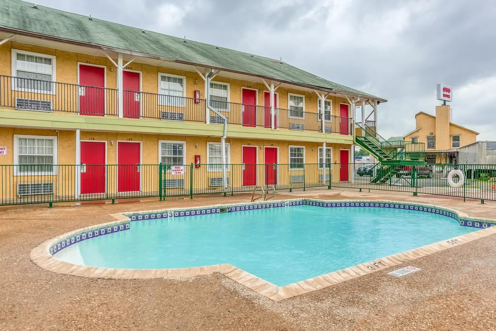 Photo of Outdoor in Lackland Terrace