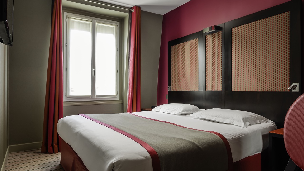 Photo of Bedroom in Quartier de la Plaine-de-Monceaux