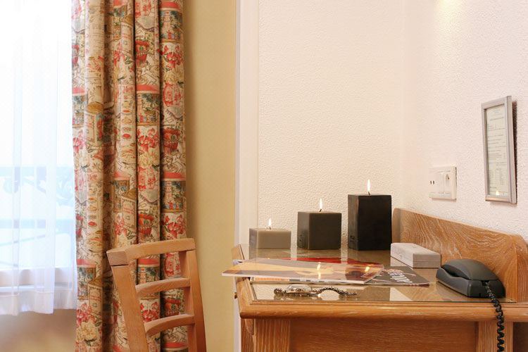 Photo of Livingroom in Val-de-Grace