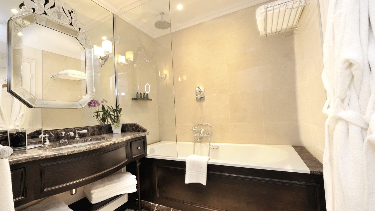 Photo of Others in Chantilly