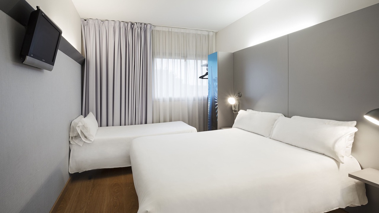 Photo of Bedroom in Salt