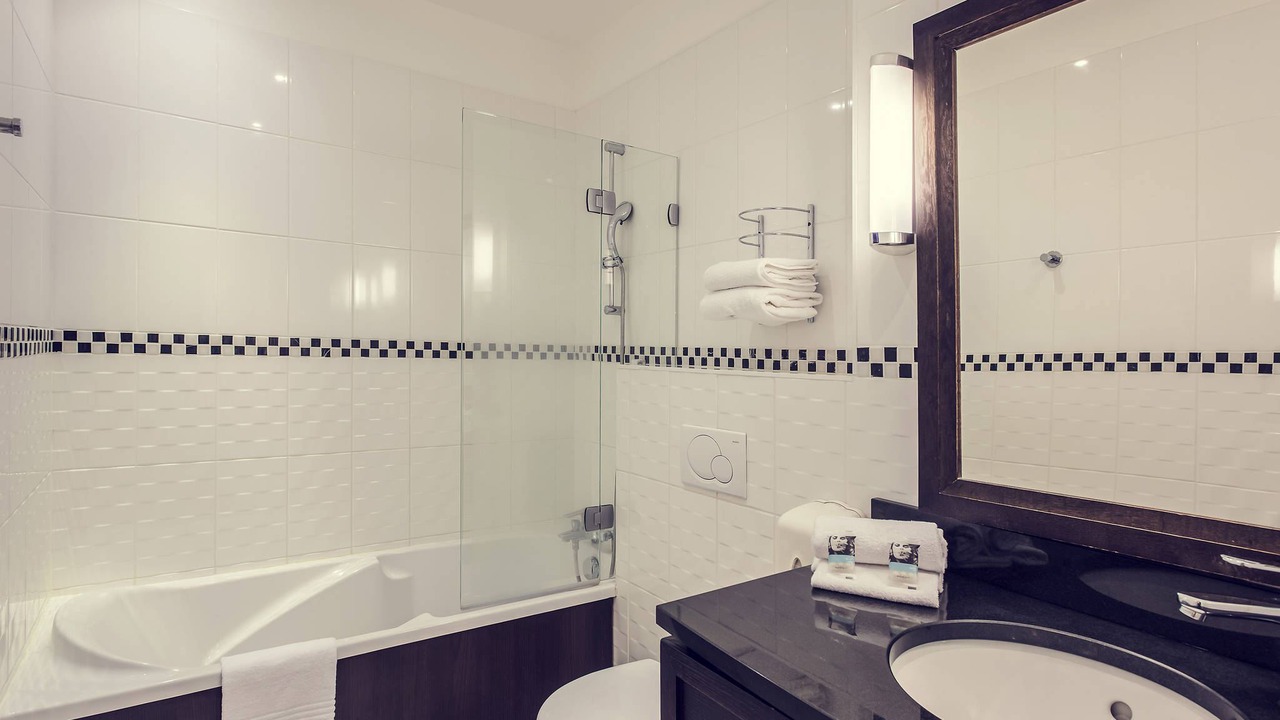 Photo of Others in Bollee