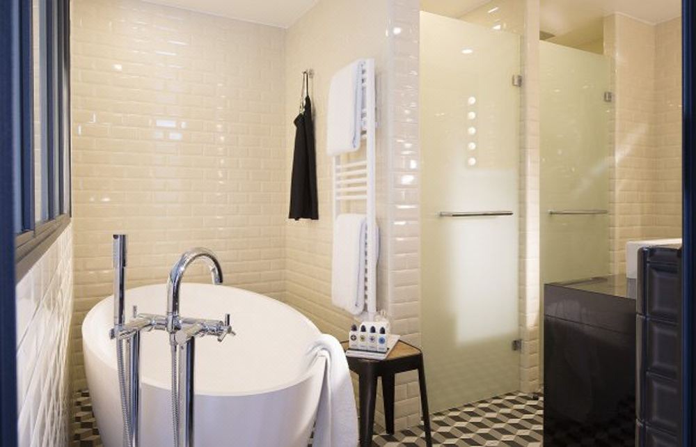Photo of Bathroom in Montmartre