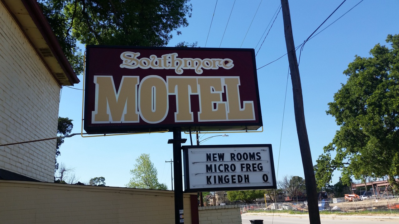 Photo of Buildings in MacGregor