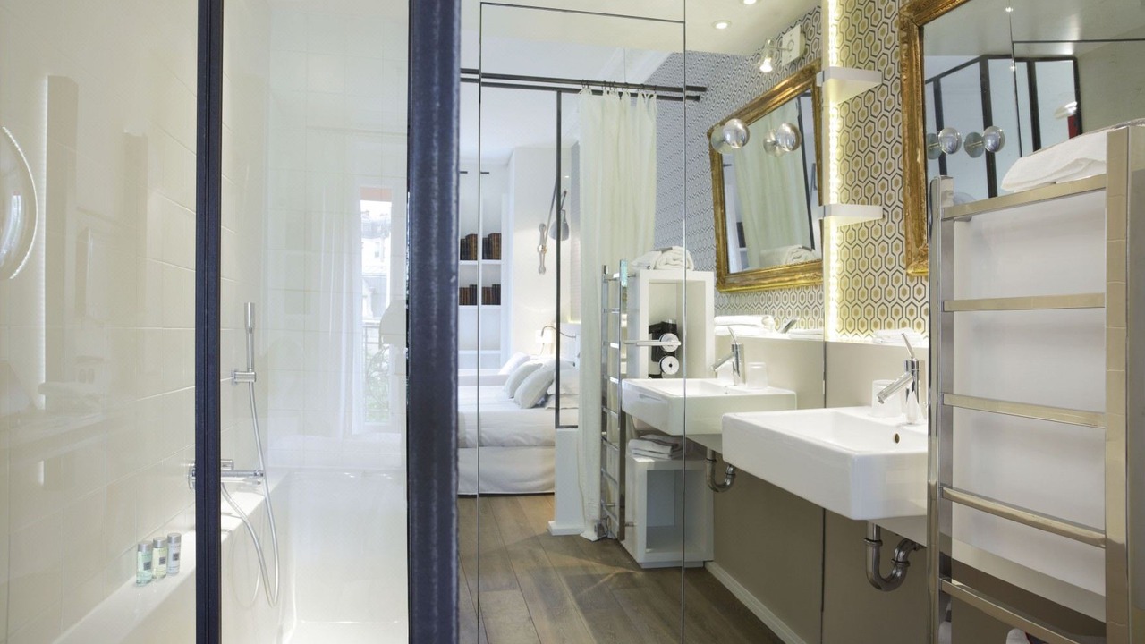 Photo of Bathroom in Quartier de la Plaine-de-Monceaux