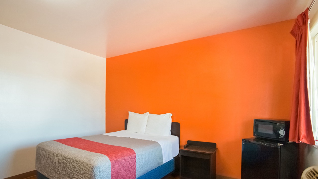 Photo of Bedroom in Carrolls