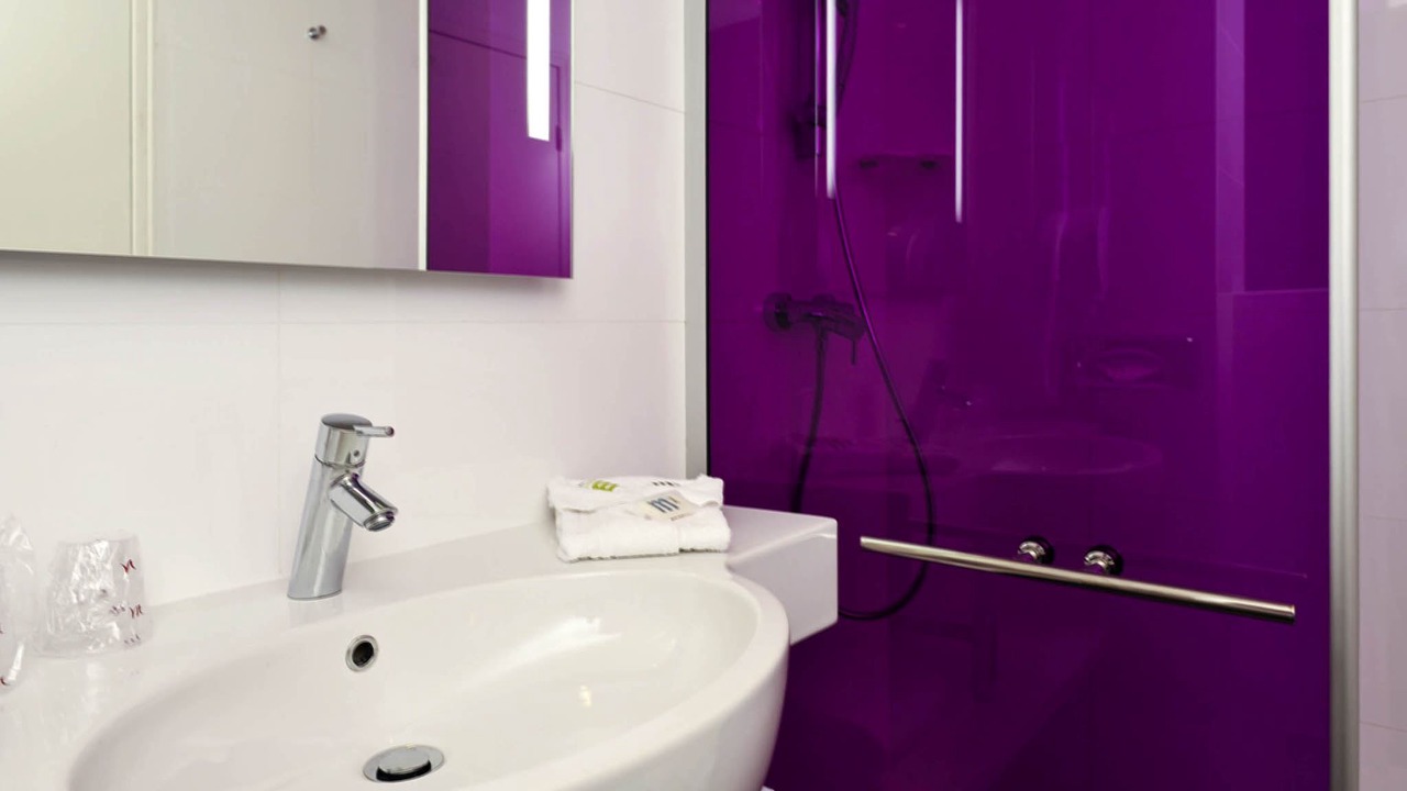 Photo of Bathroom in Quartier de la Salpetriere