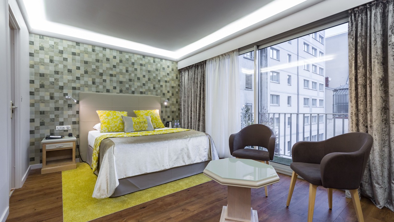 Photo of Livingroom in 2nd Arrondissement