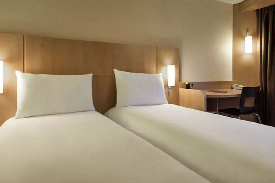 Photo of Bedroom in 18th Arrondissement