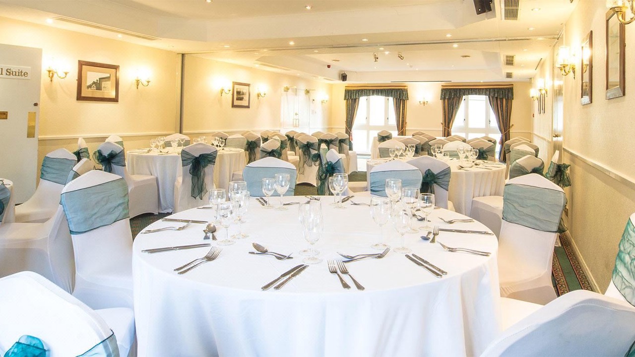 Photo of Livingroom in Hindhead