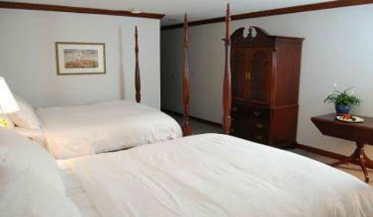 Photo of Bedroom in Avon