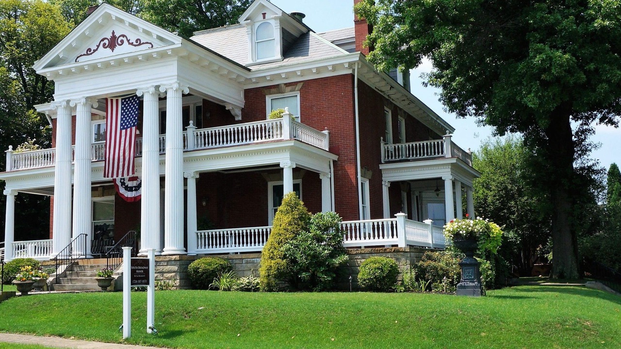 Photo of Buildings in Scottdale