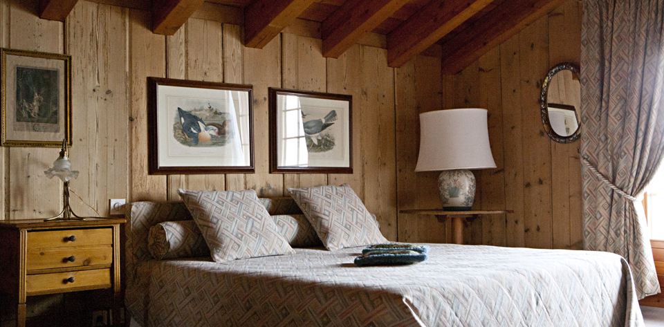 Photo of Bedroom in Noes