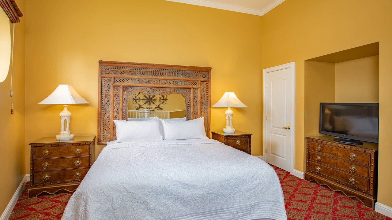 Photo of Bedroom in Downtown Historic District