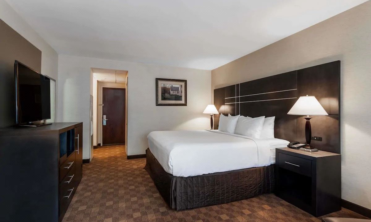 Photo of Bedroom in Southbury