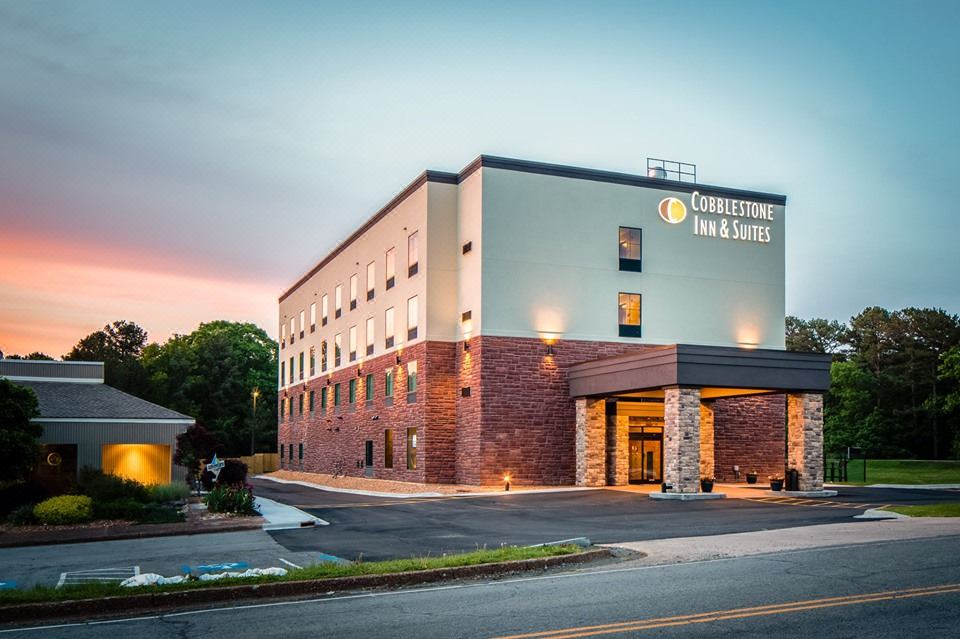 Photo of Buildings in Fairfield Bay