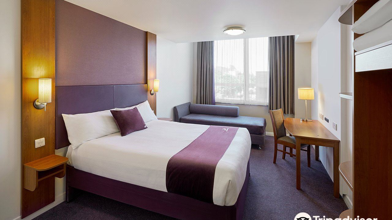 Photo of Bedroom in Abingdon