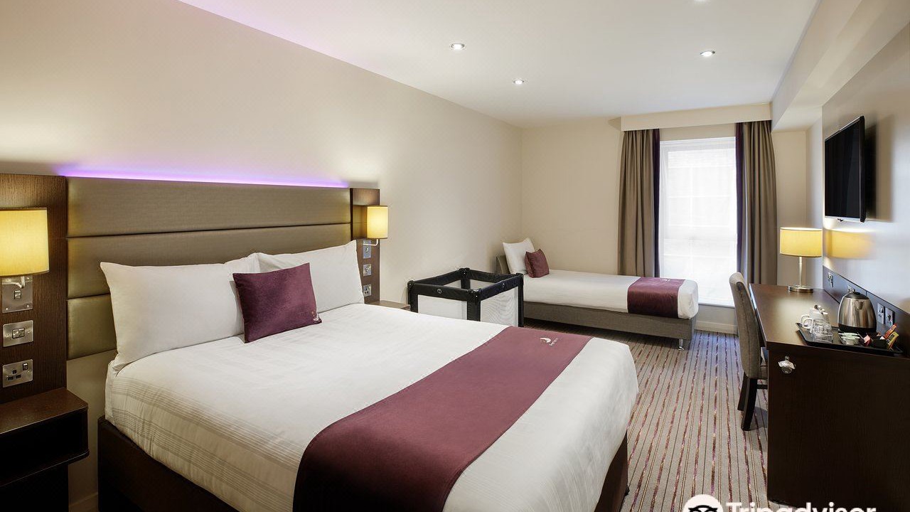 Photo of Bedroom in Woking