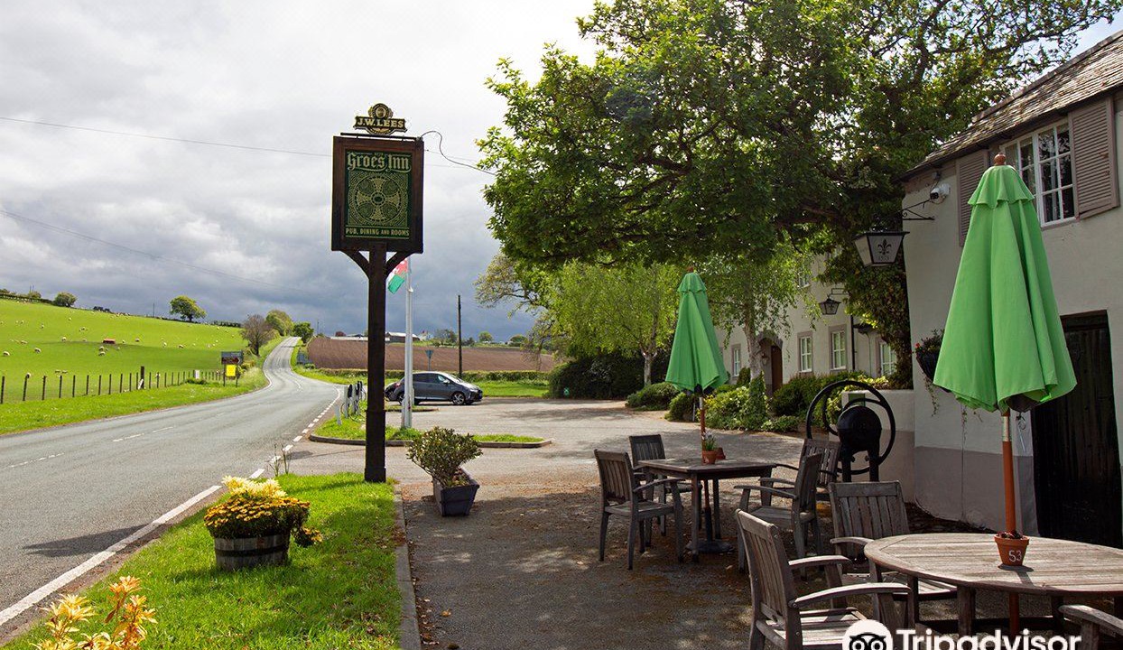 Photo of Patio Balcony in Henryd