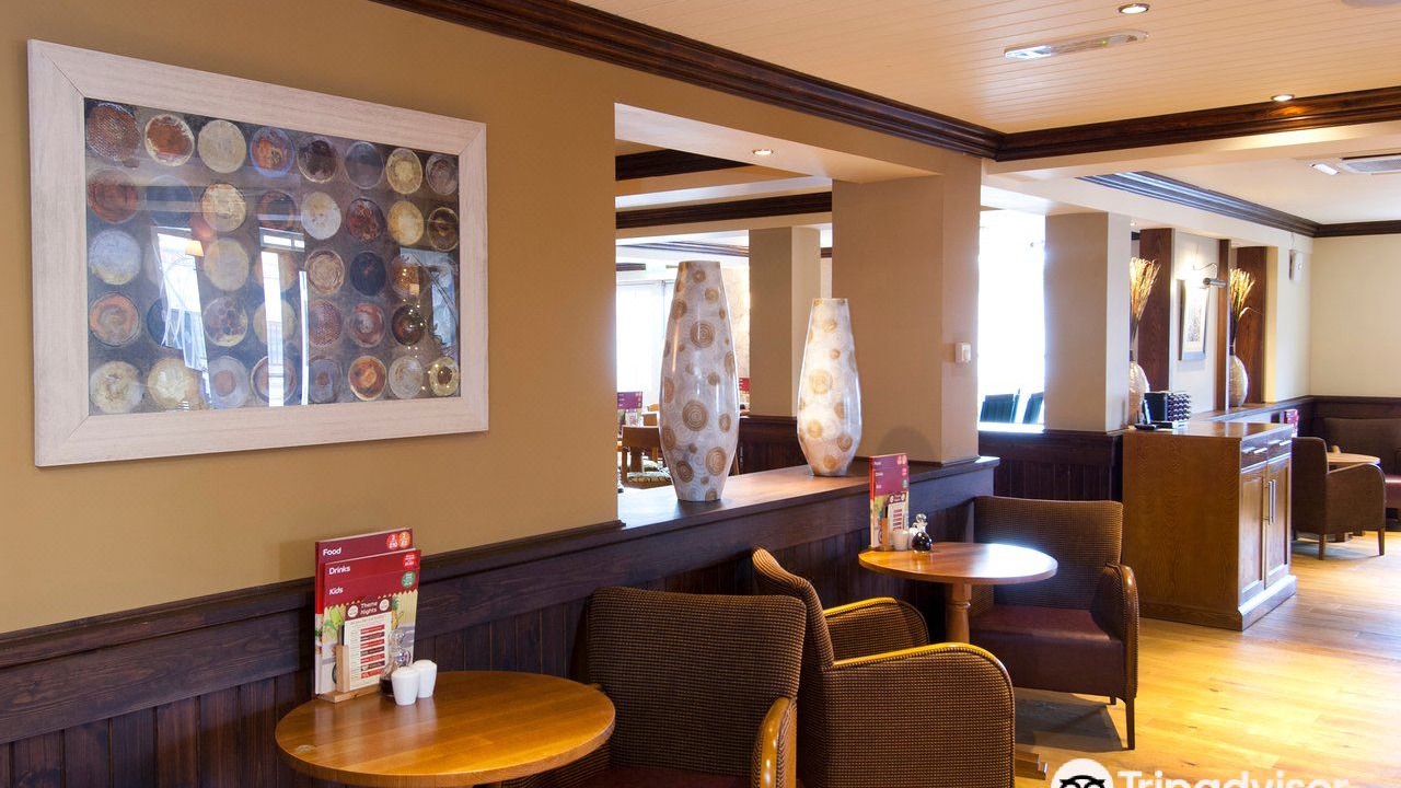 Photo of Livingroom in River