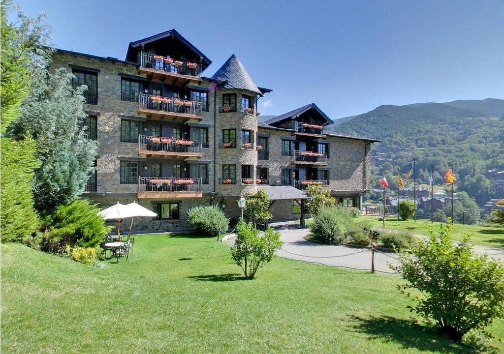 Photo of Buildings in Sispony