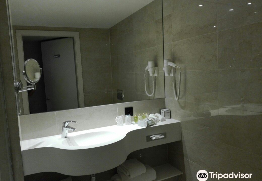 Photo of Bathroom in Cointrin