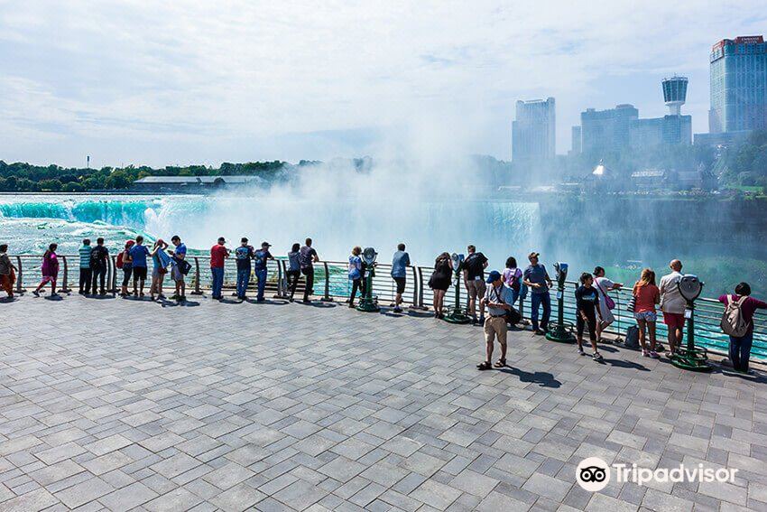 Photo of Others in Niagara Falls