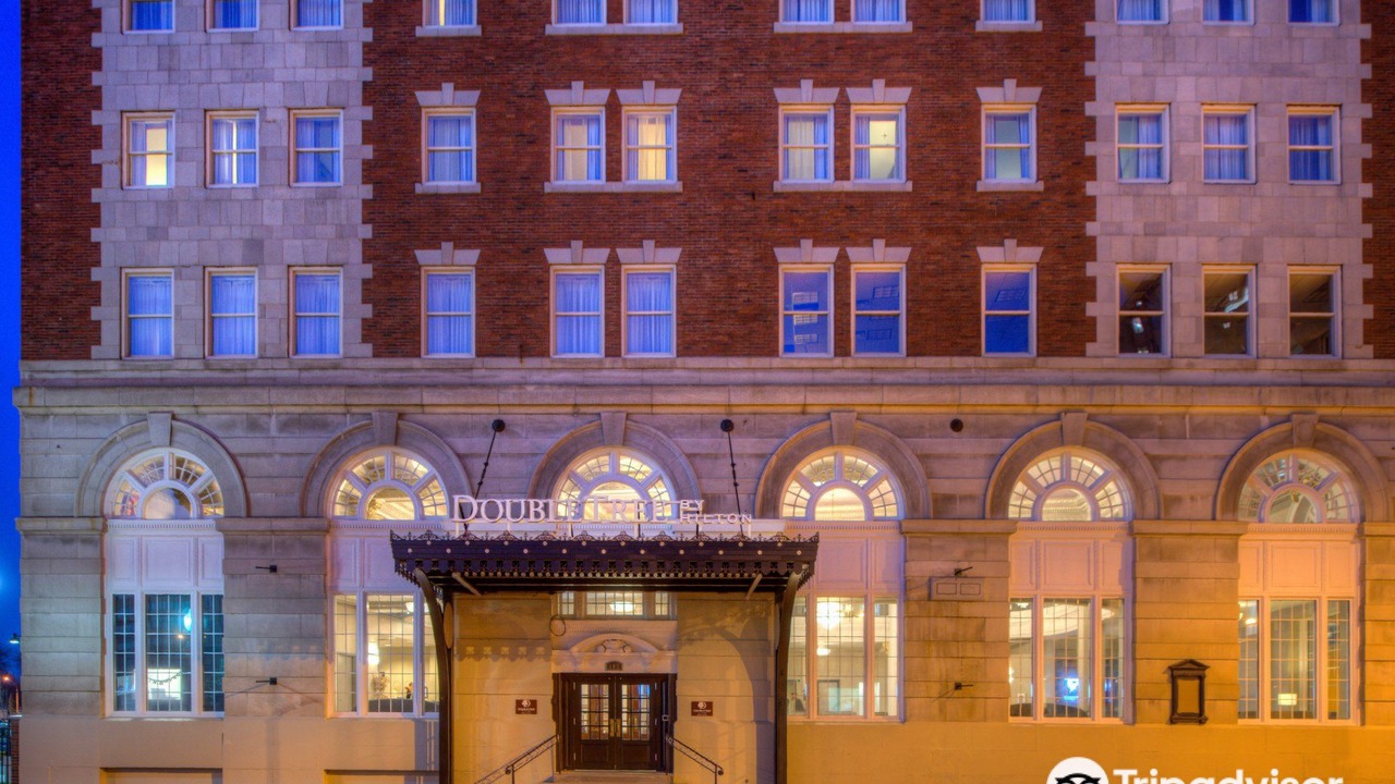 Photo of Buildings in Utica