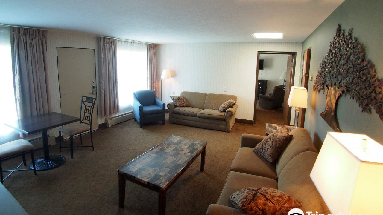 Photo of Livingroom in Cadillac